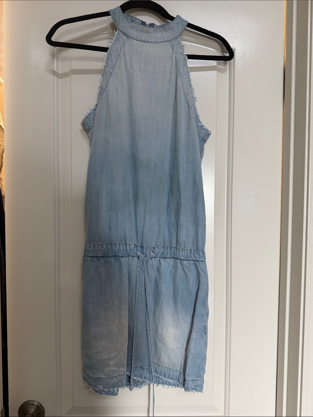 Bella Dahl Light Wash Denim Halter Romper w/ POCKETS size XS